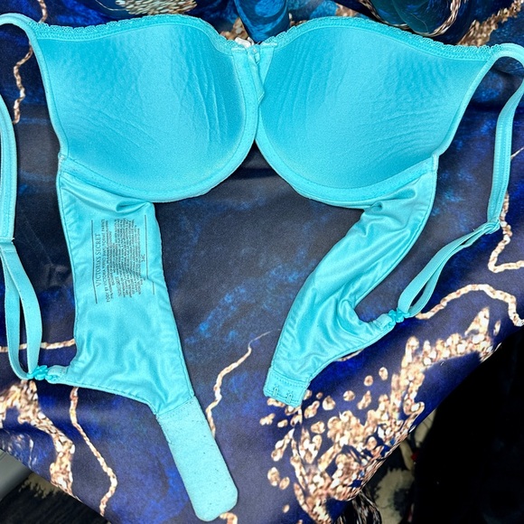 Victoria’s Secret ~ Women’s Body By Victoria, Perfect Shape Bra - Size 34C - Picture 4 of 8